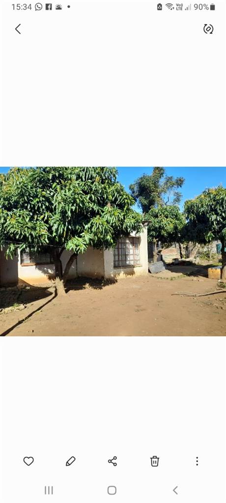 1300 m² Land available in Louis Trichardt photo number 2