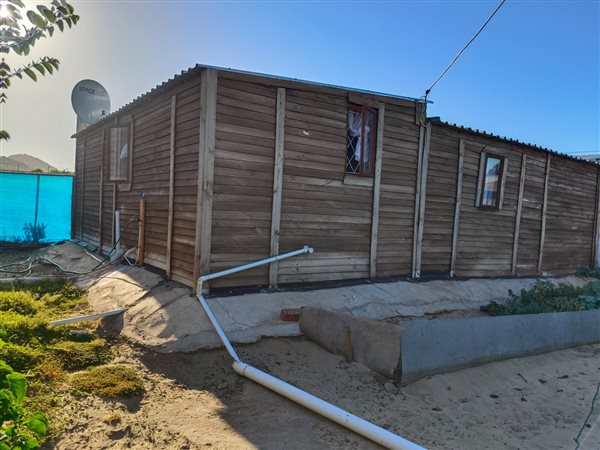 2 Bedroom House 2 Bedroom House