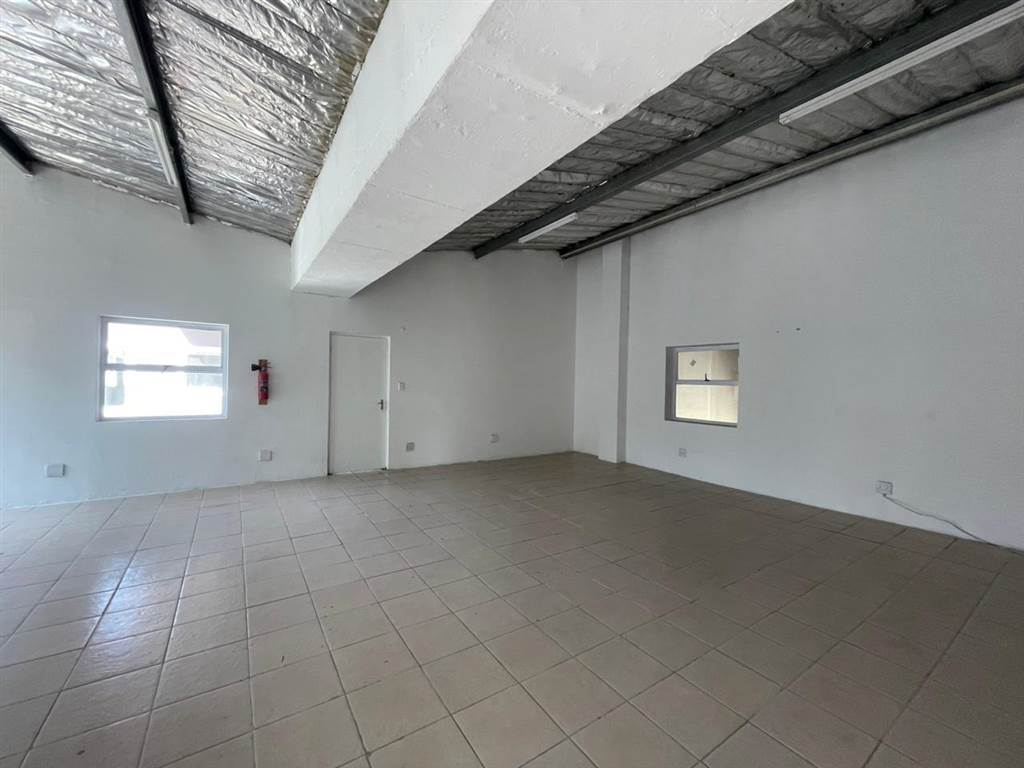 840  m² Industrial space in Spartan photo number 12