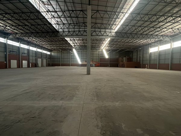 5 773  m² Industrial space