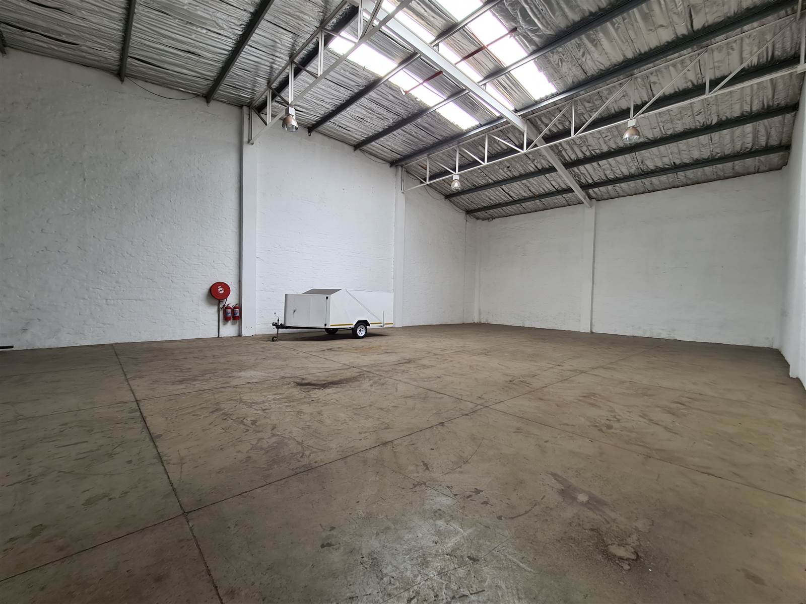 460  m² Industrial space in Spartan photo number 4