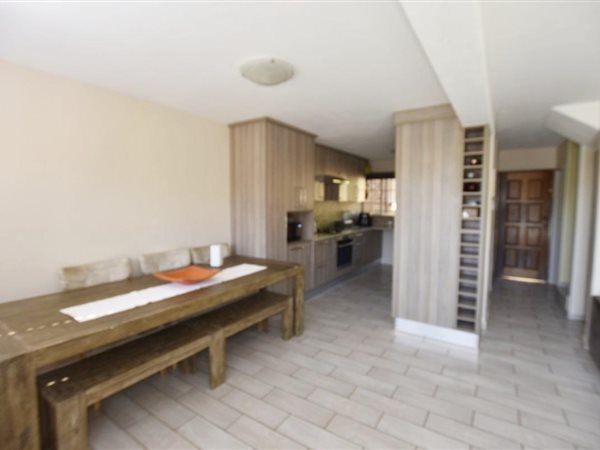3 Bedroom Townhouse 3 Bedroom Townhouse