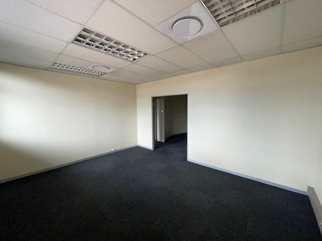 130  m² Commercial space in Lyttelton photo number 13