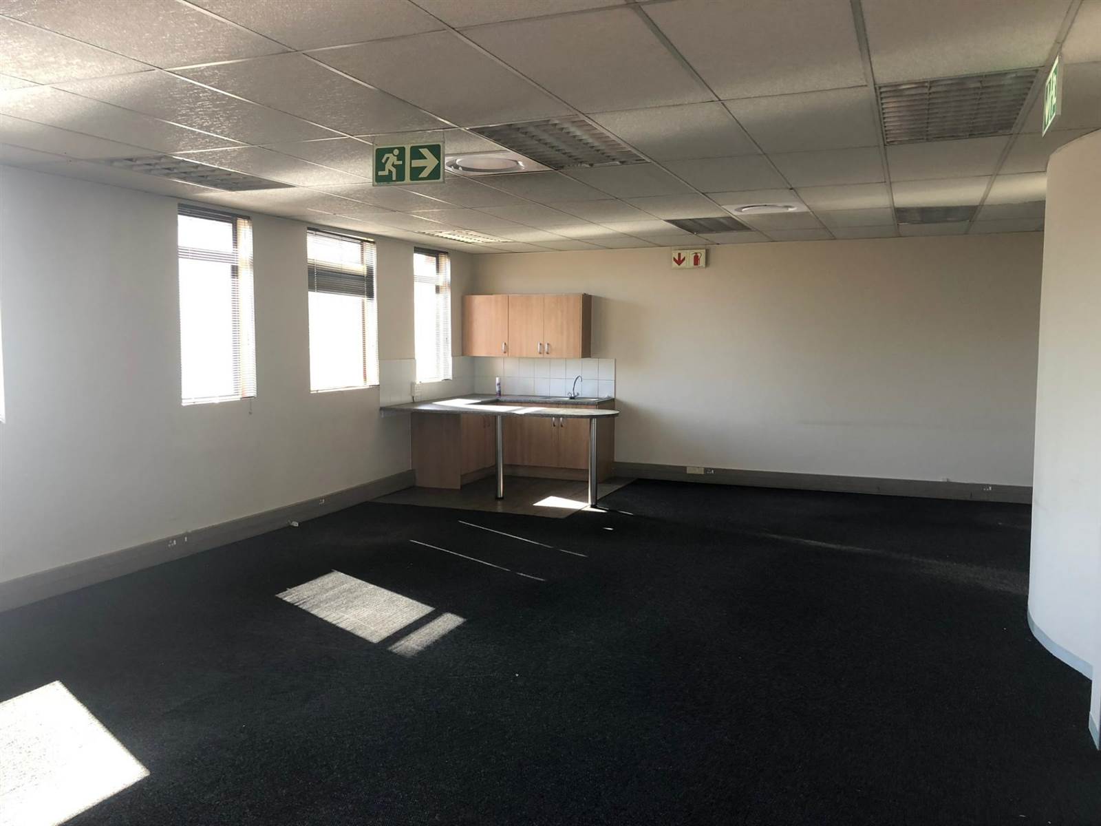 130  m² Commercial space in Lyttelton photo number 7