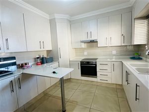 2 Bed House in Duduza