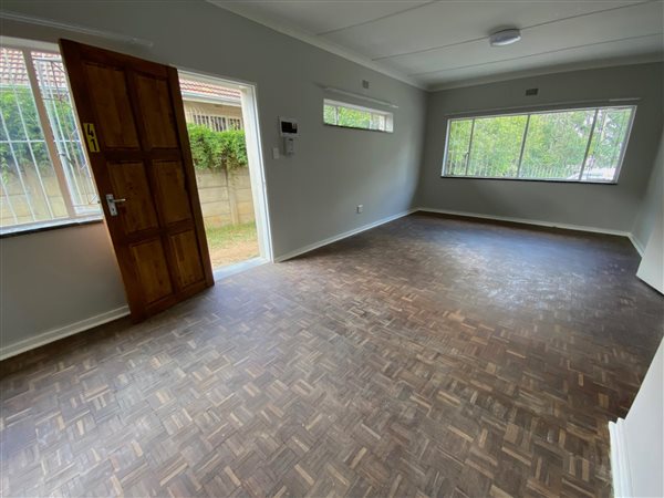 Bachelor apartment in Blairgowrie