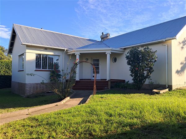 3 Bedroom House 3 Bedroom House