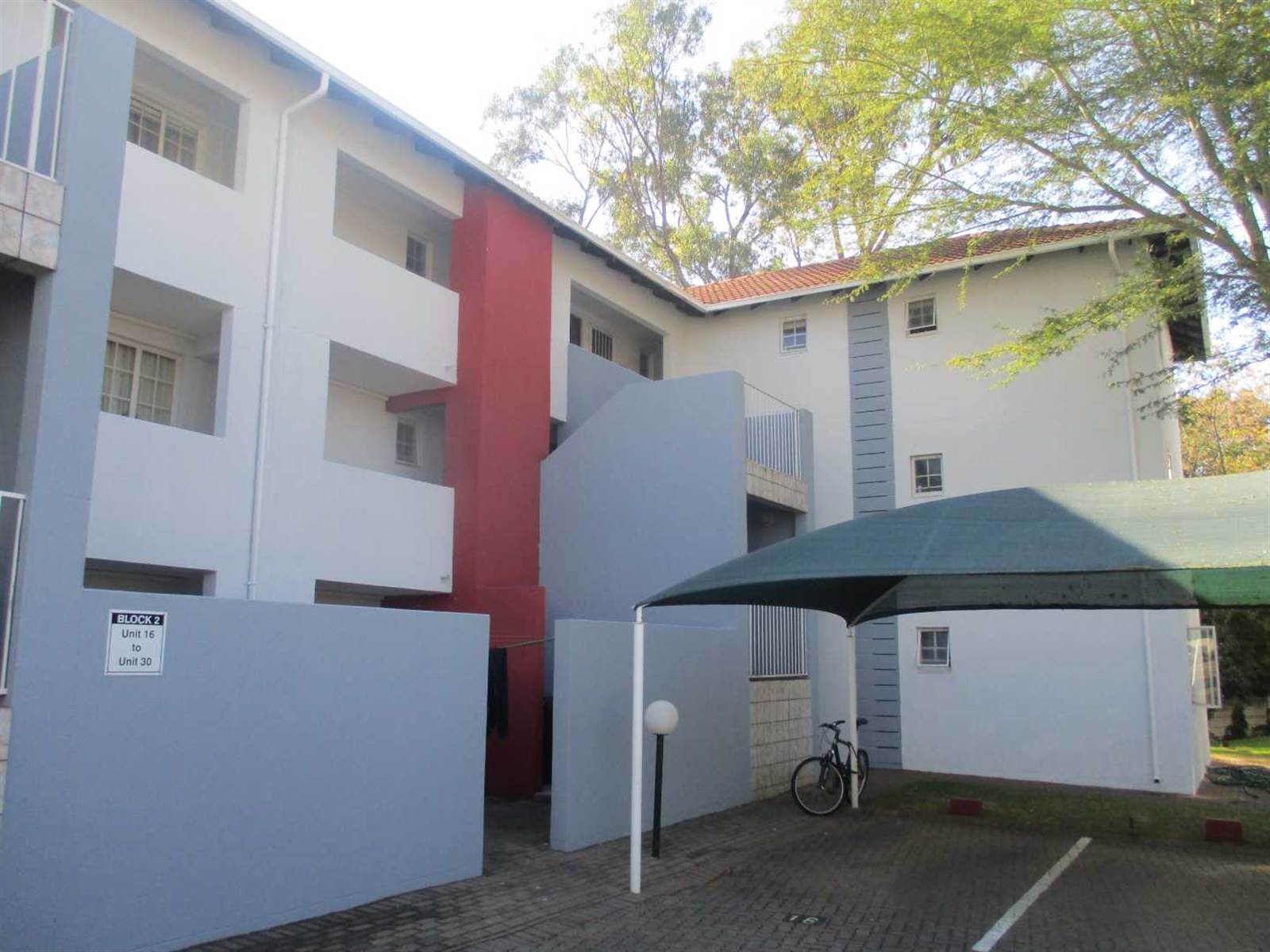 2 Bed Apartment in Groenkloof photo number 20