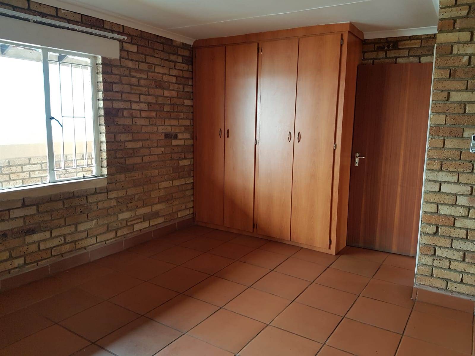 784  m² Commercial space in Rustenburg Central photo number 15