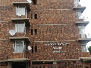 1.5 Bed Apartment in Sunnyside