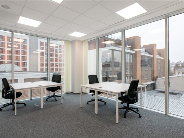 8  m² Office Space