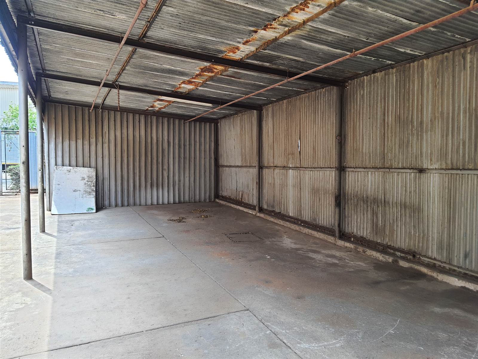 926  m² Industrial space in Benrose photo number 15