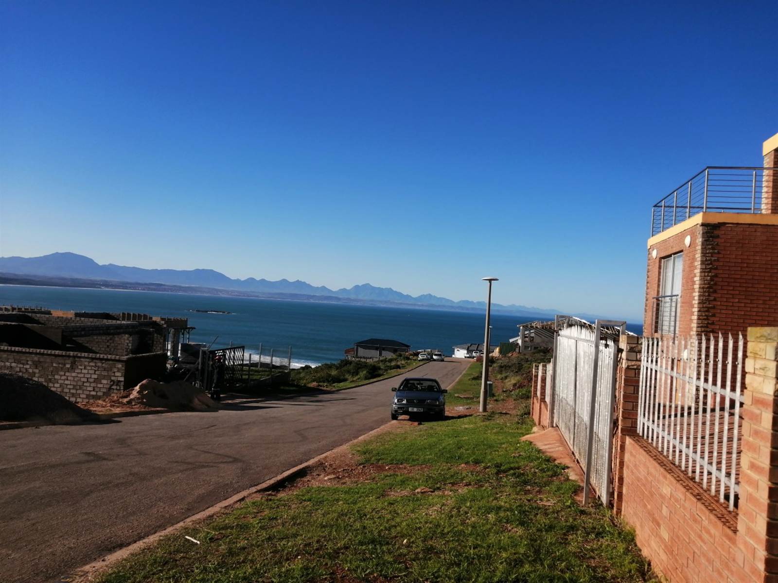 525 m² Land available in Mossel Bay photo number 2