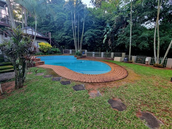3 Bedroom Apartment 3 Bedroom Apartment