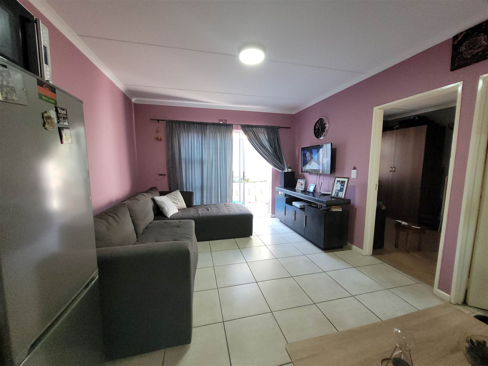 2 Bed Apartment in Parow photo number 1