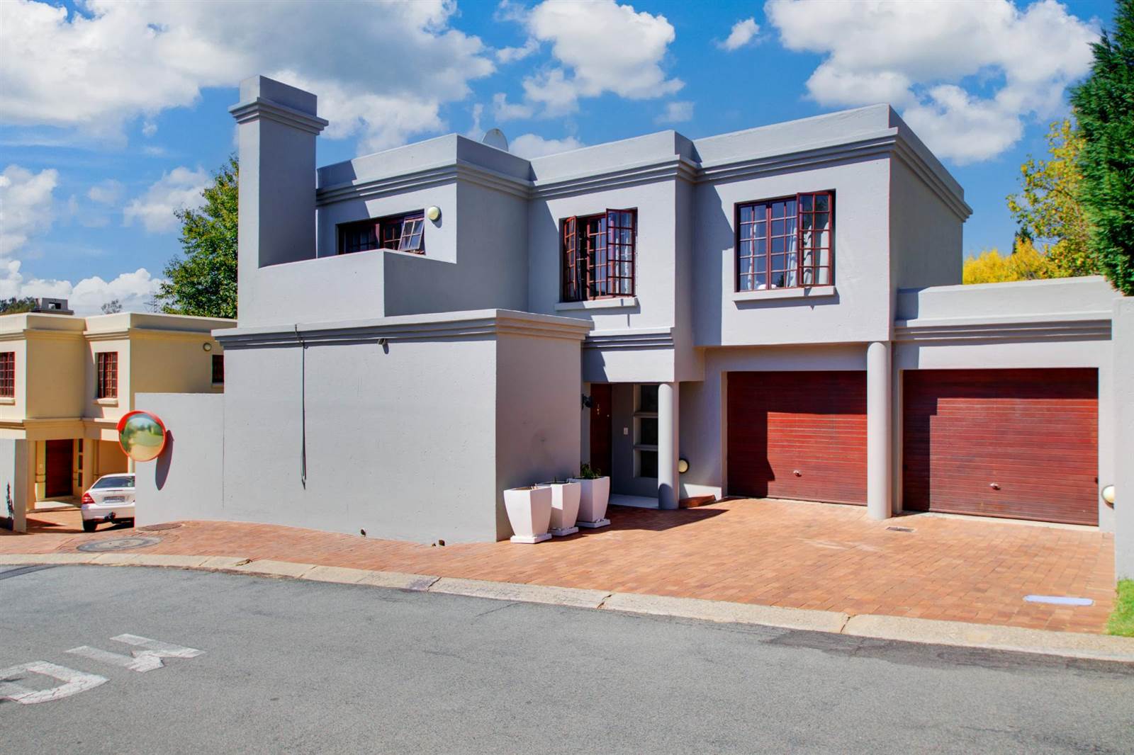 3 Bed House in Lonehill photo number 1