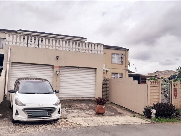 3 Bed Townhouse in Whetstone