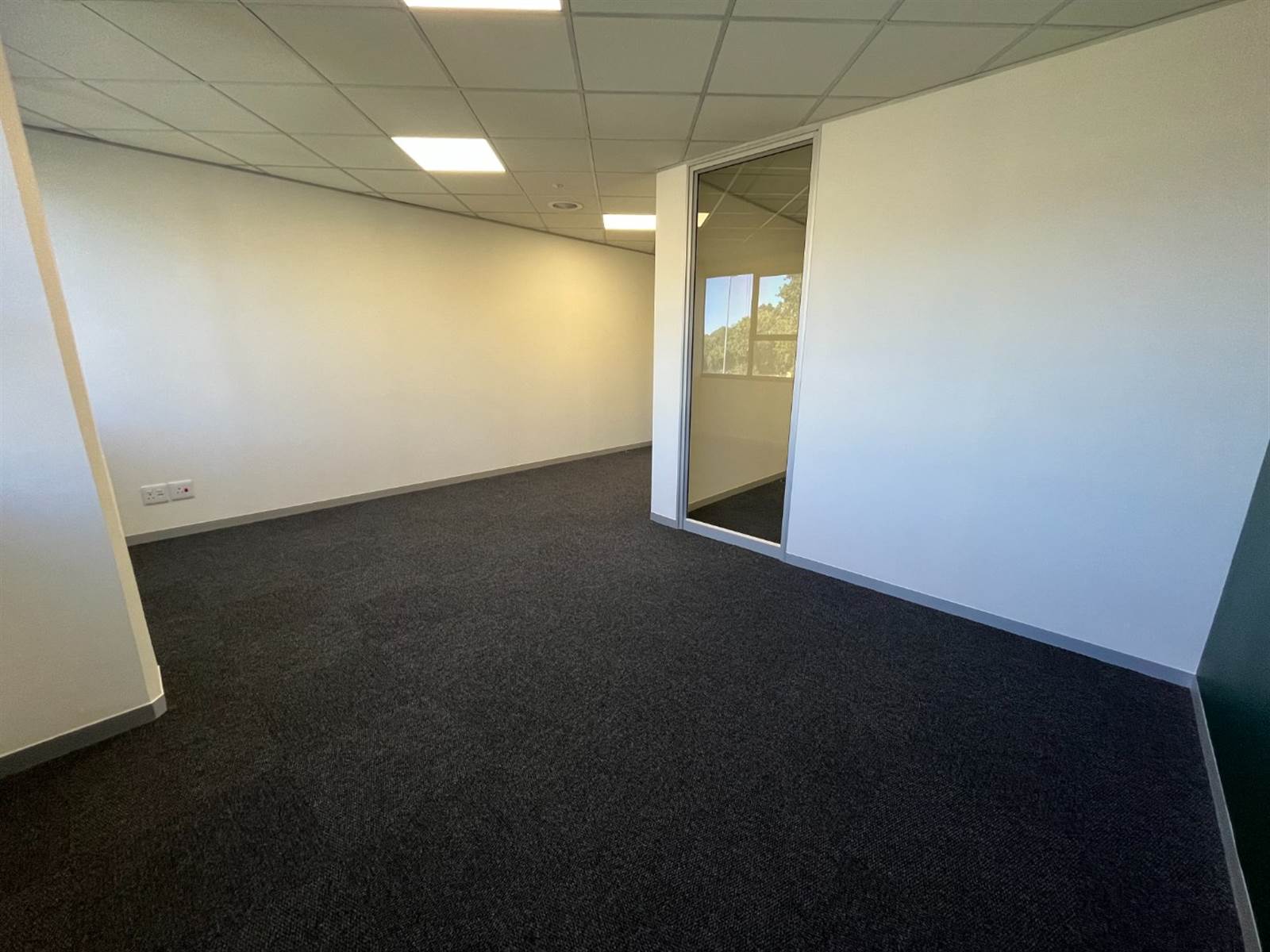 51  m² Office Space in Morningside photo number 5