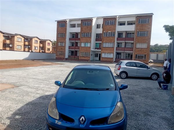 2 Bedroom Flat 2 Bedroom Flat