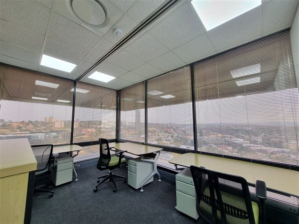 42 m² Office Space 42 m² Office Space