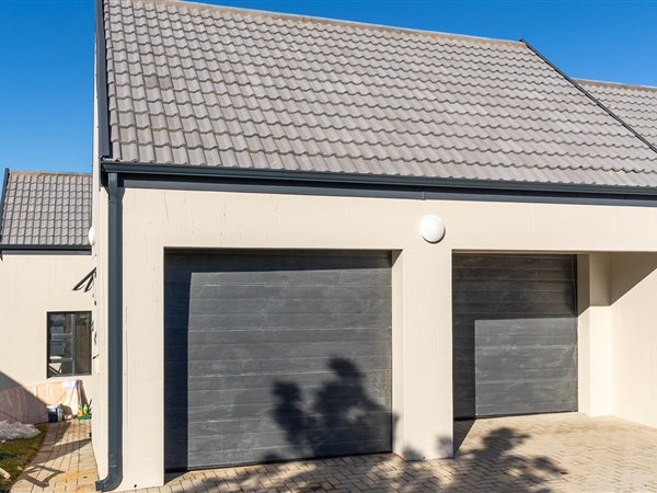 2 Bedroom House 2 Bedroom House