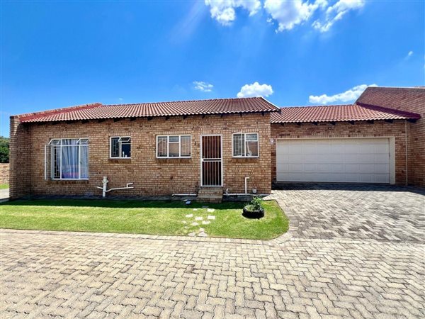 2 Bedroom Townhouse
