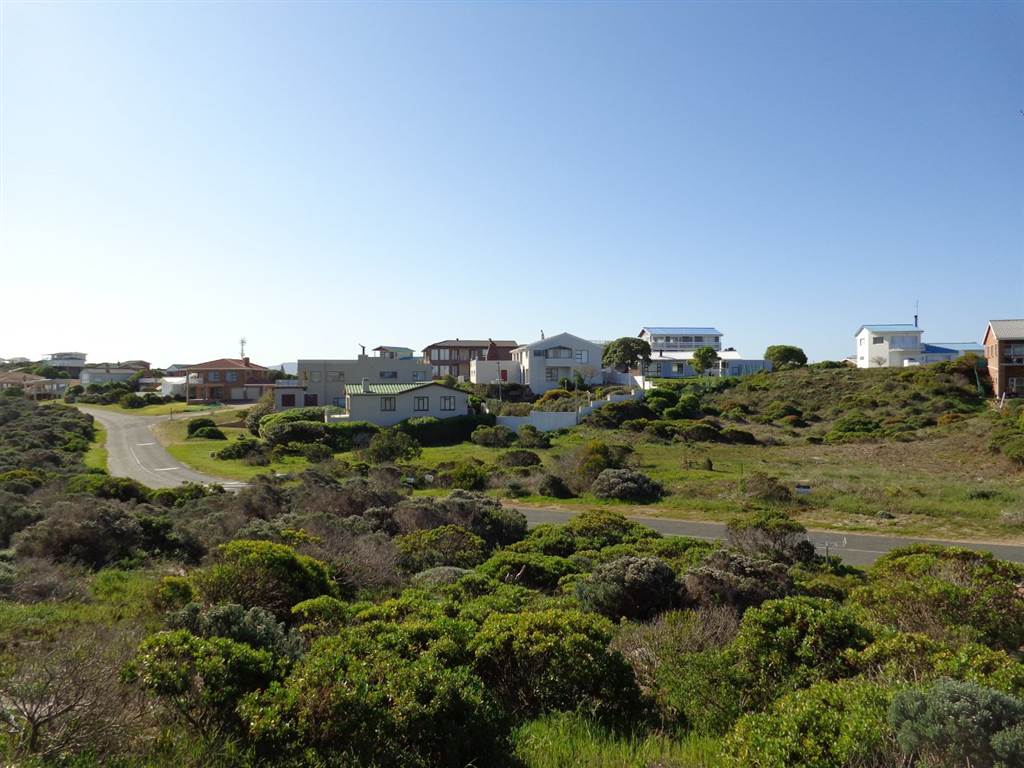 738 m² Land available in Pearly Beach photo number 6