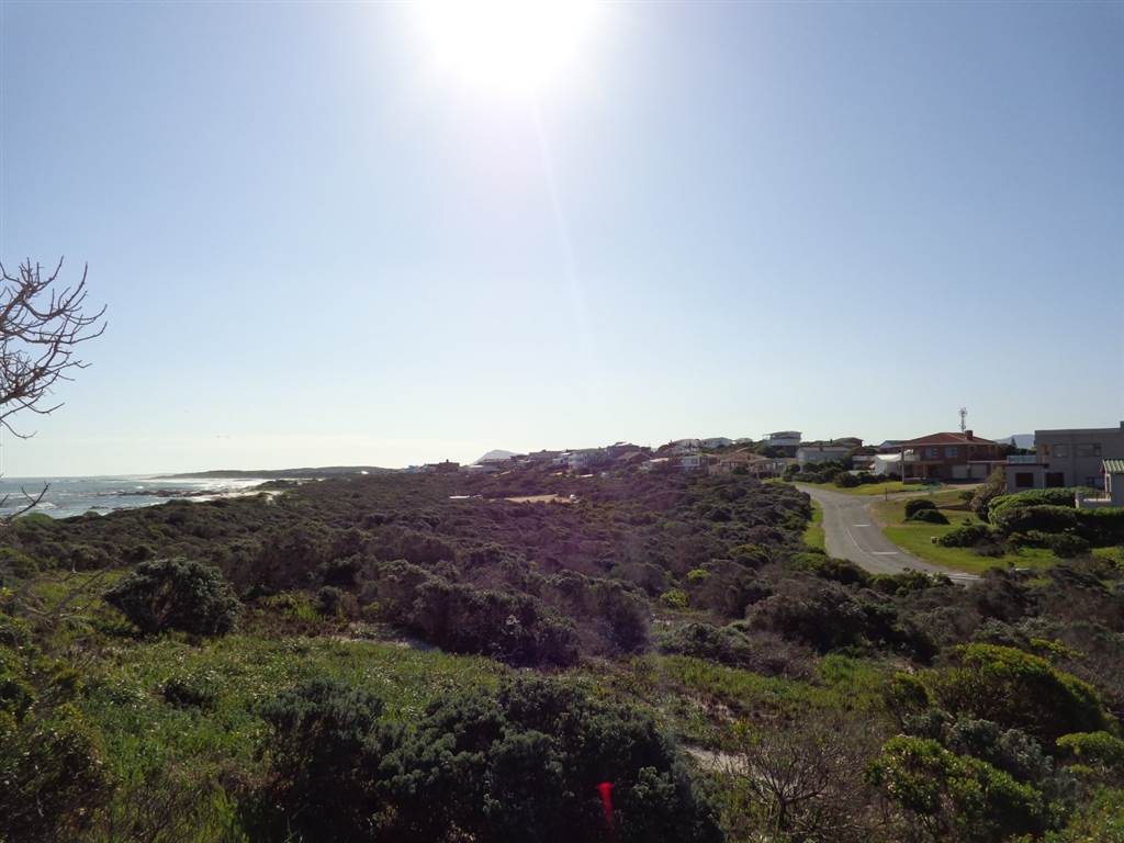 738 m² Land available in Pearly Beach photo number 8