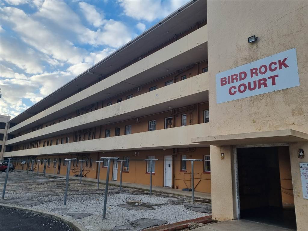 2 Bed Apartment for sale in Cotswold T4534063 Private Property