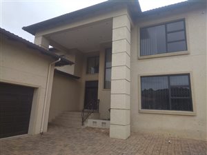 4 Bed House in Shelly Beach