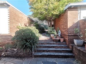 3 Bed House in Rietondale