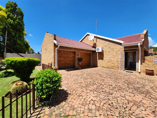 3 Bed Townhouse in Oudorp