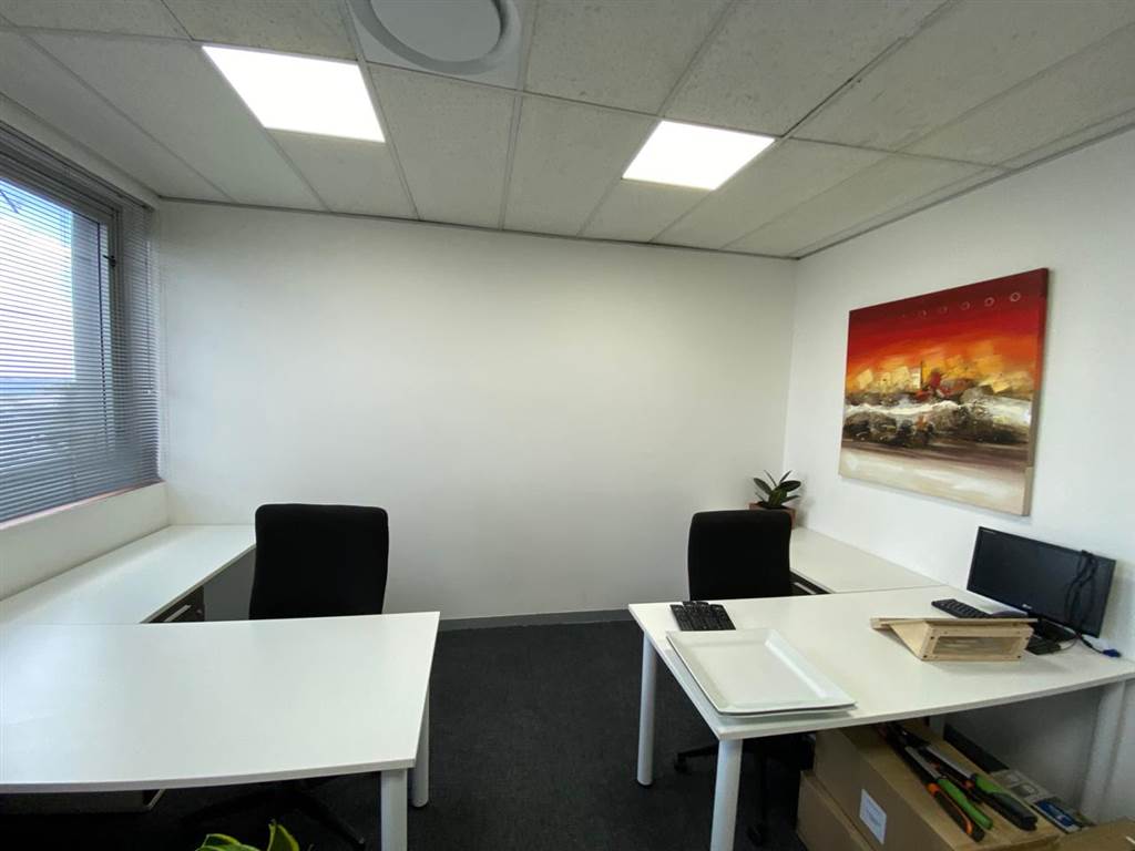 48.77  m² Commercial space in Rosebank photo number 3