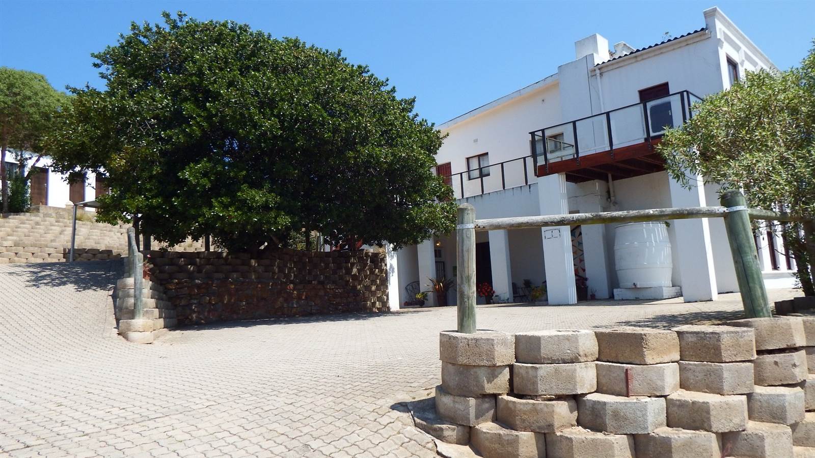 520  m² Office Space in Mossel Bay Central photo number 9