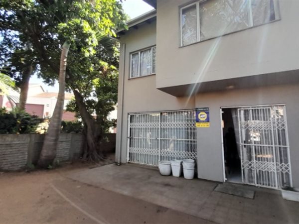 3 Bed Apartment in Bluff