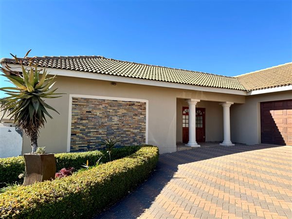 4 Bedroom House 4 Bedroom House