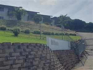 3 Bed Apartment in Verulam Central
