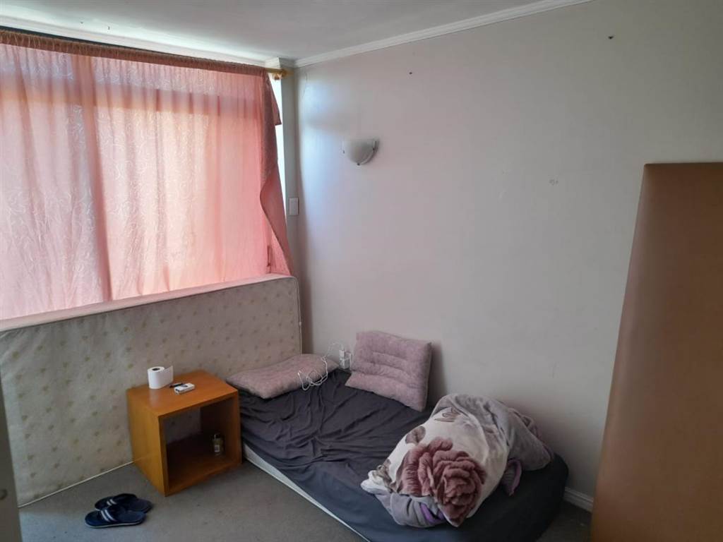 2 Bed Flat in Gansbaai and surrounds photo number 14