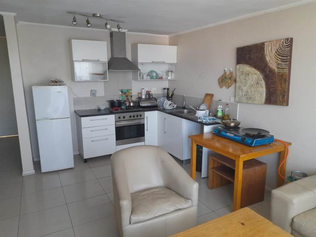 2 Bed Flat in Gansbaai and surrounds photo number 7