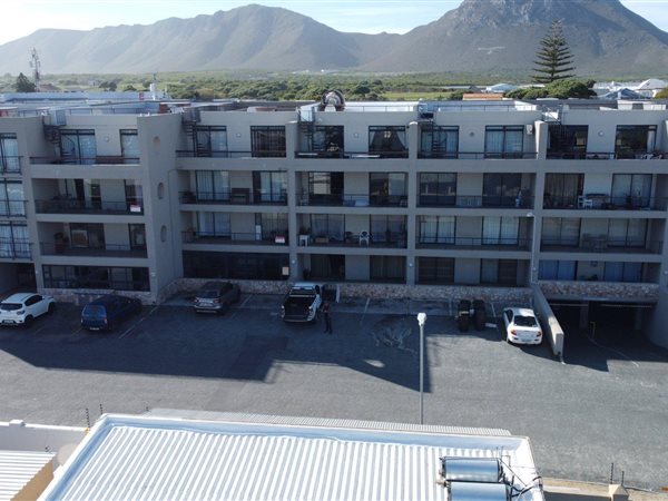2 Bed Flat in Gansbaai and surrounds