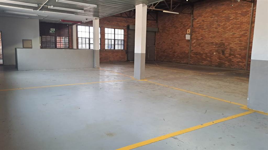 800  m² Industrial space in Silverton photo number 15