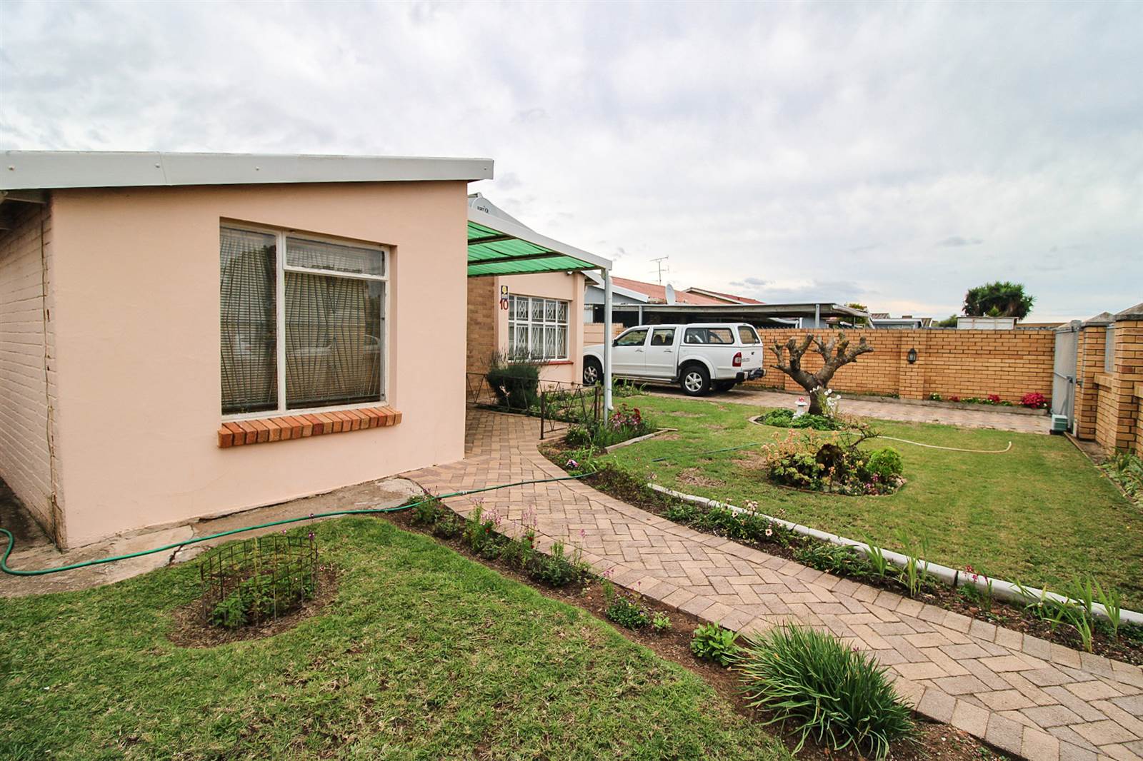 3 Bed House in Algoa Park photo number 2