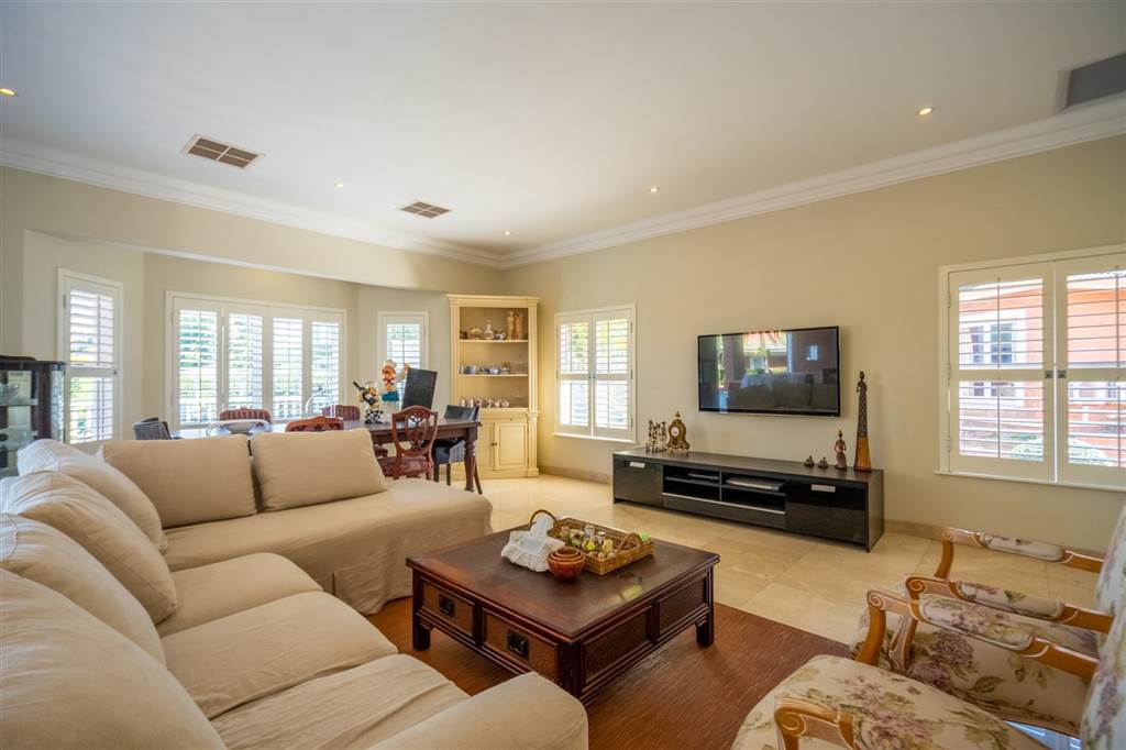 6 Bed House in Mt Edgecombe Estate 1 & 2 photo number 9