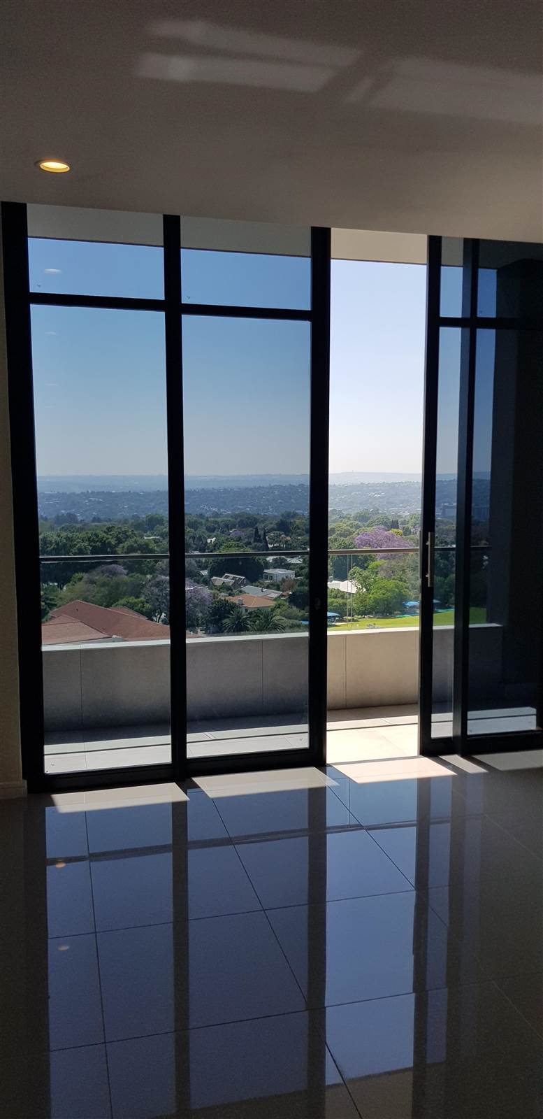 1 Bed Apartment in Illovo photo number 14