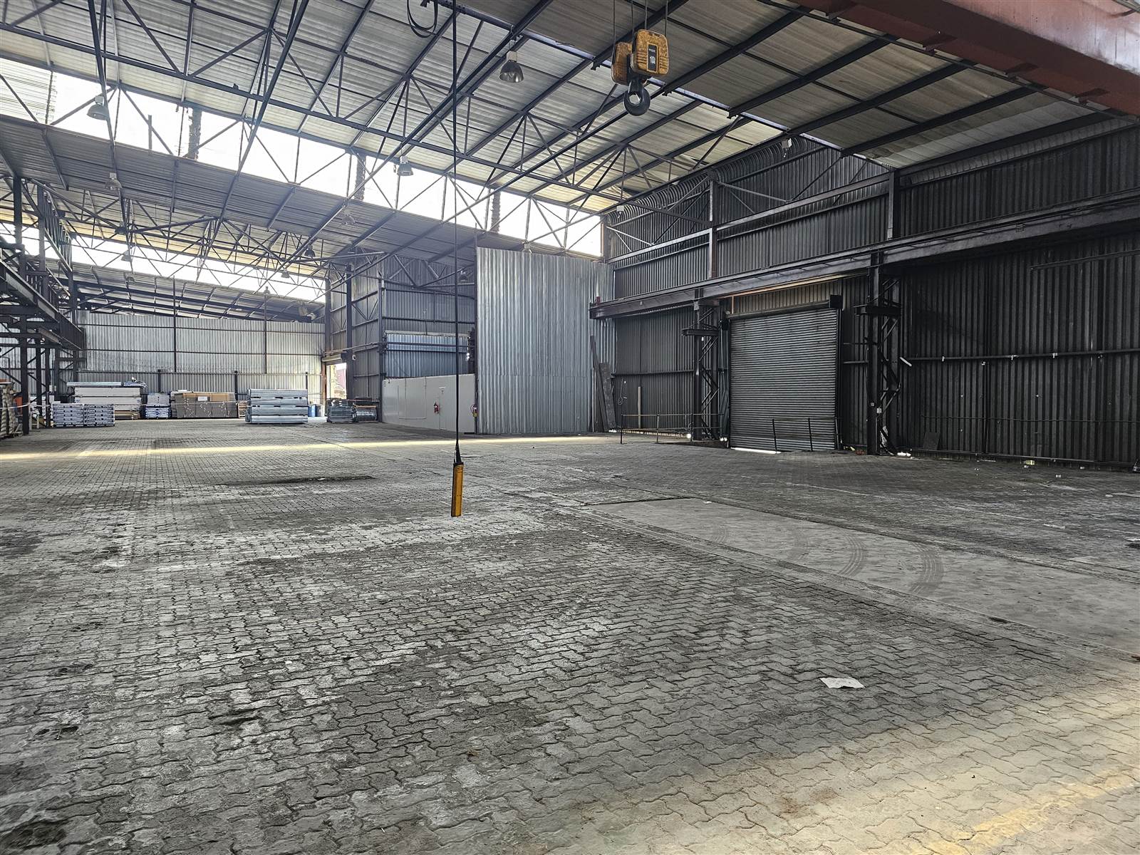 1109  m² Industrial space in Alrode photo number 4