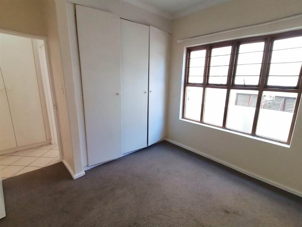 2 Bed Apartment in Bryanston photo number 29