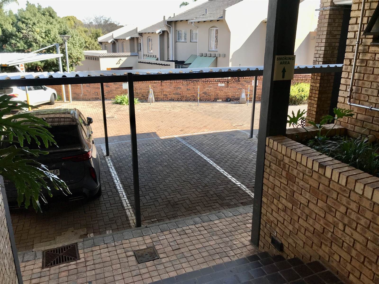 412  m² Commercial space in Garsfontein photo number 16