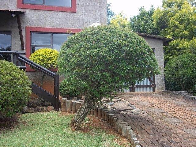 2 Bed House in Sabie photo number 4