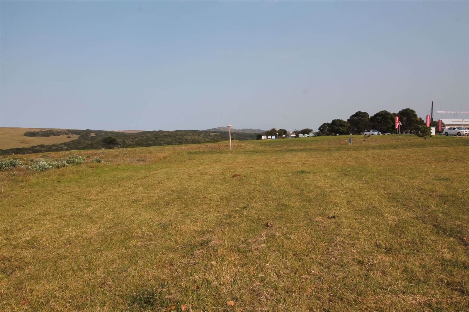 1.1 ha Land available in West Bank photo number 8