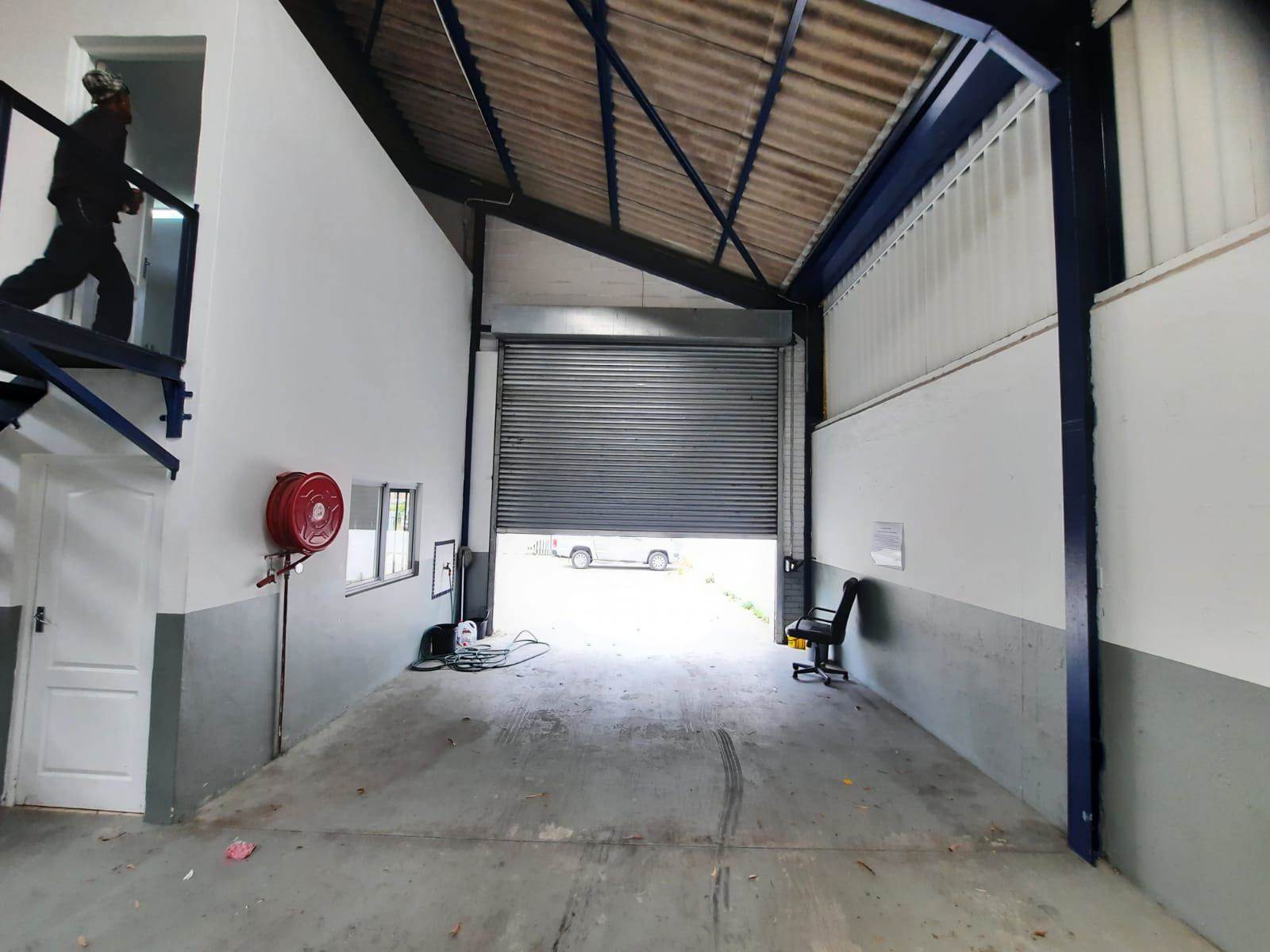 400  m² Industrial space in Beaconvale photo number 7